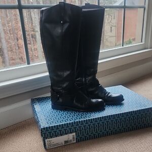 Black Knee-High Leather Boots